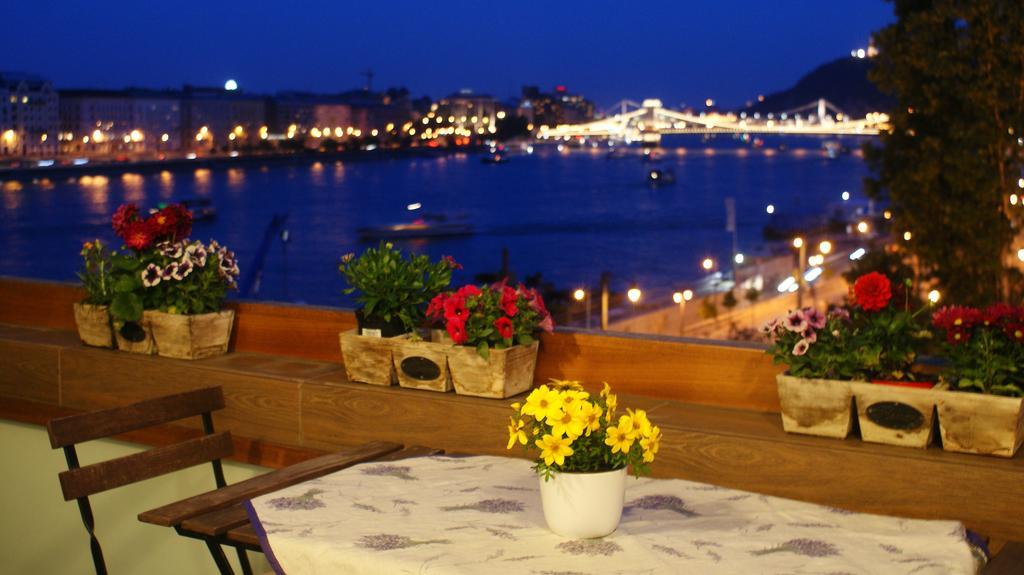 Danube Pearl Boutique Apartment Budapest Ngoại thất bức ảnh